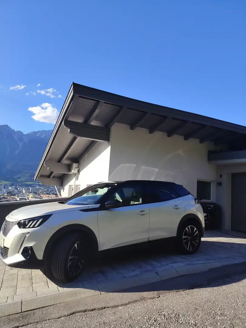 Peugeot 2008 e-2008 50kWh GT - 2