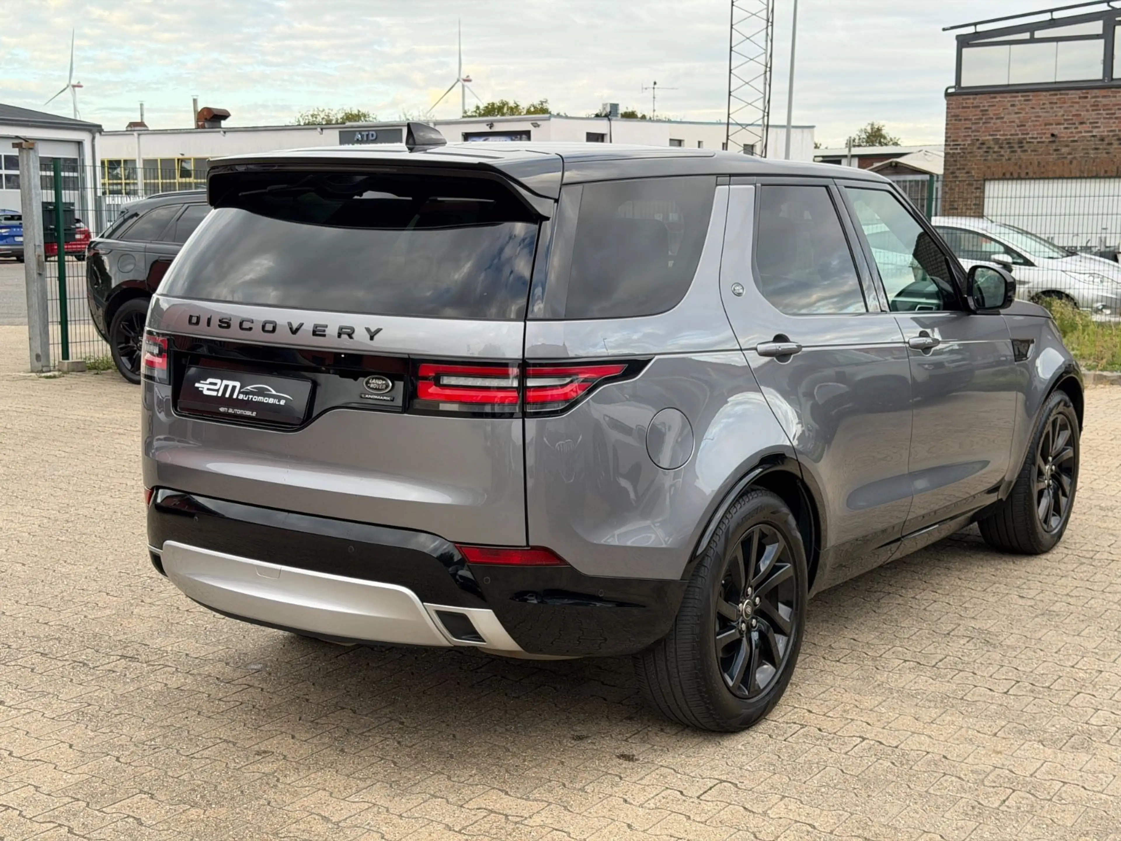 Land Rover Discovery 5 Landmark Dynamic Pano/7-Sitzer — photo 6