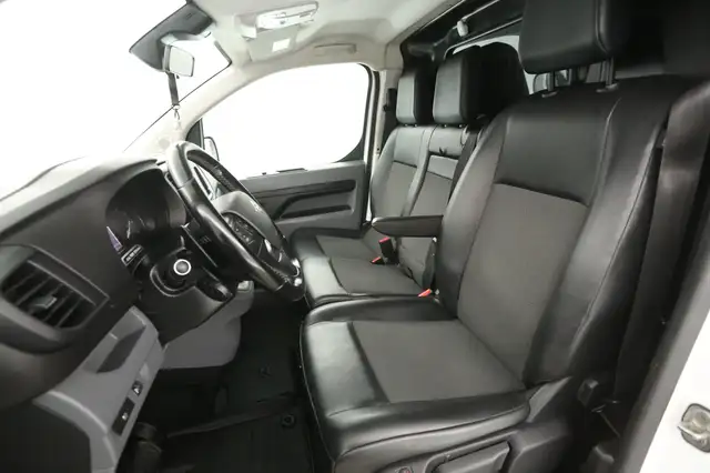 Citroen Jumpy view 9