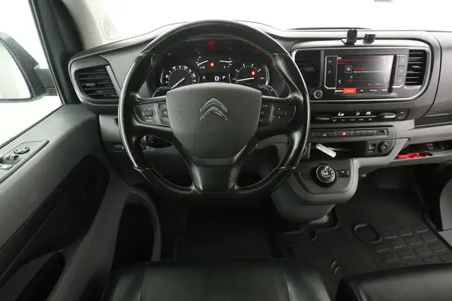 Citroen Jumpy view 2