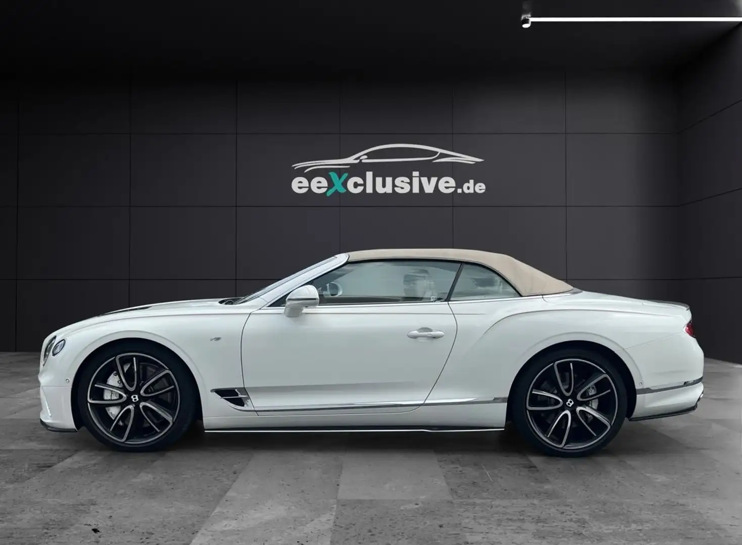 Bentley Continental GTC V8 22" Carbon Paket Sonderleder Белый - 2