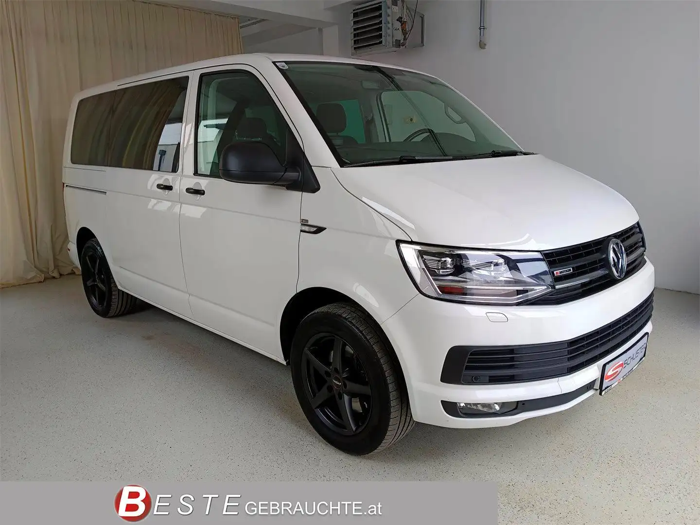 Volkswagen T6 Multivan Multivan Trendline 2.0 TDI 4Motion Weiß - 1