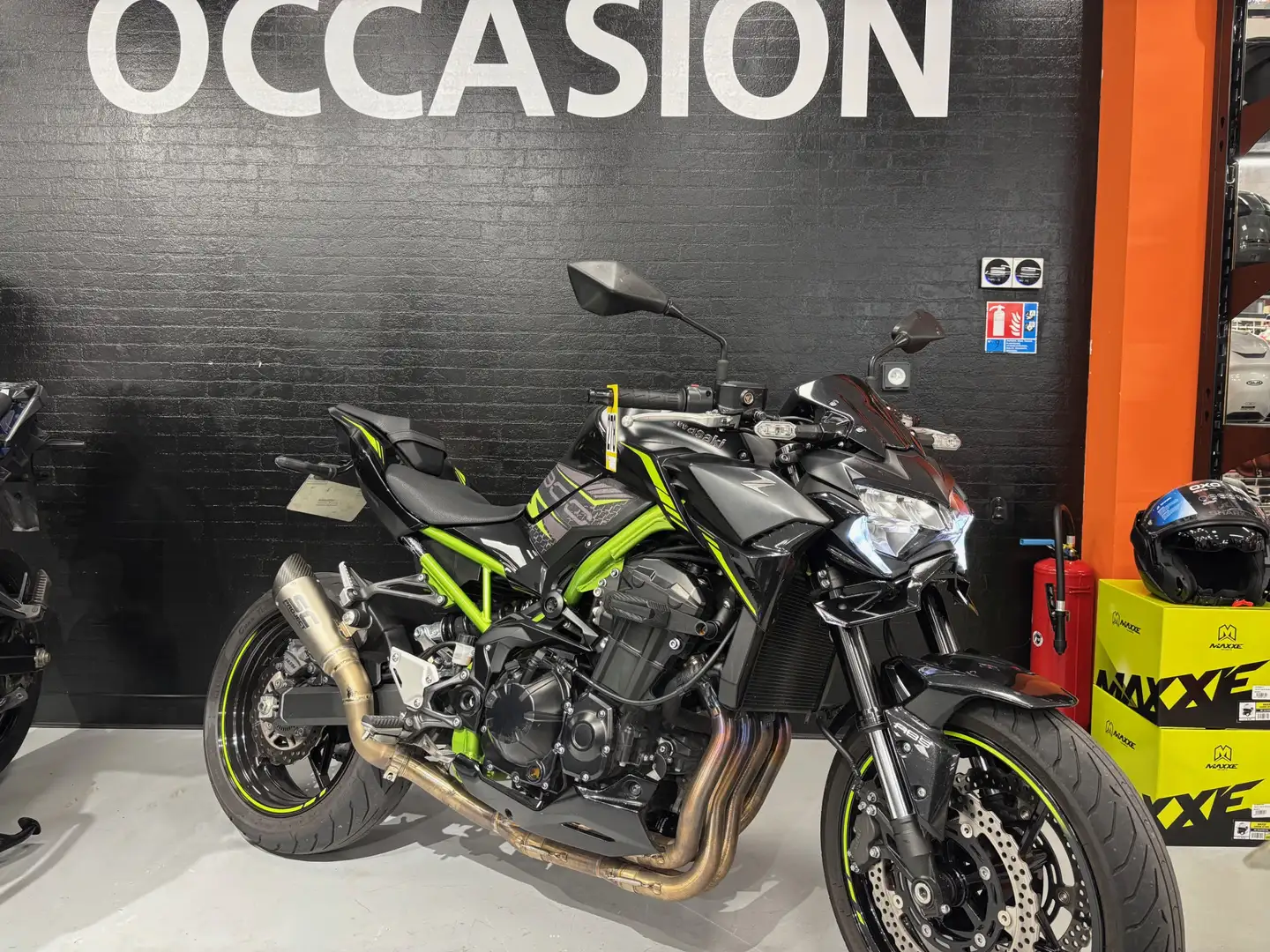 Kawasaki Z 900 Noir - 1