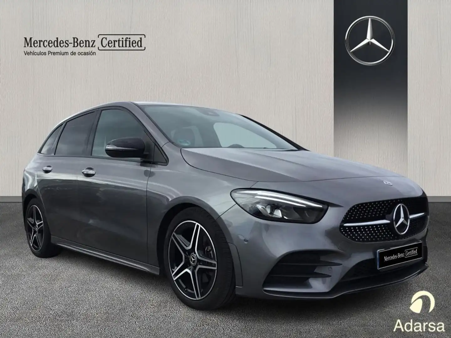 Mercedes-Benz B 180 AMG Line - 2