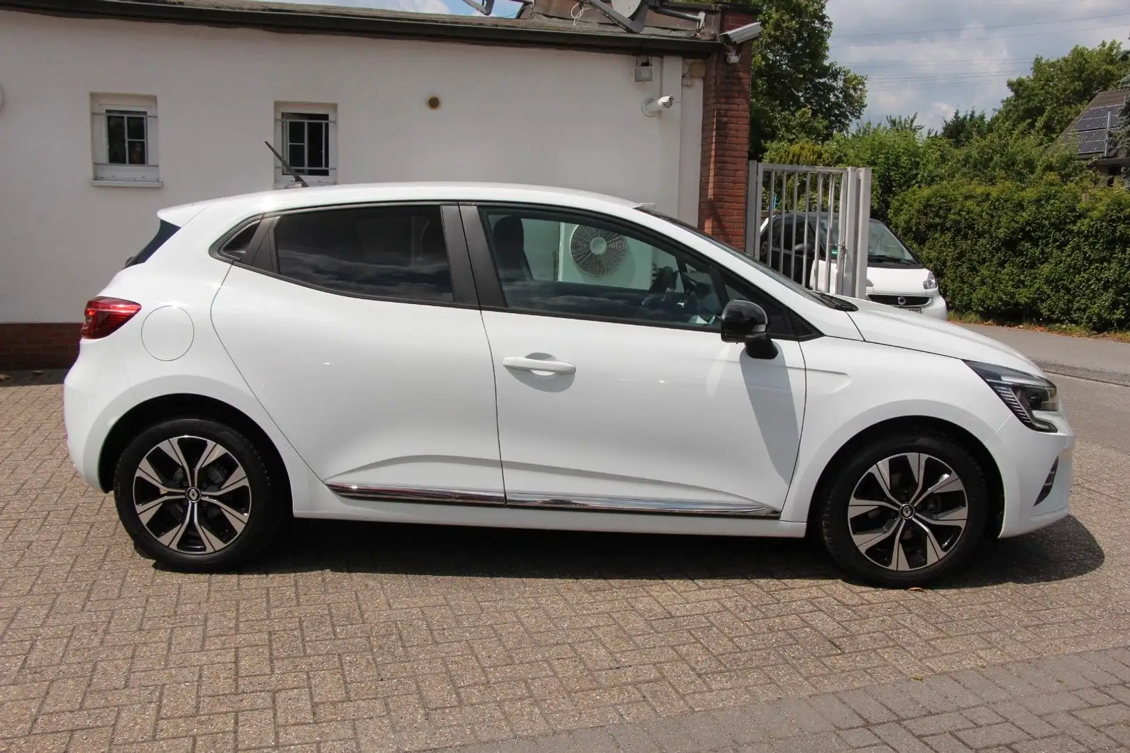 Renault Clio SCe 65 Evolution /41067 Wit - 2