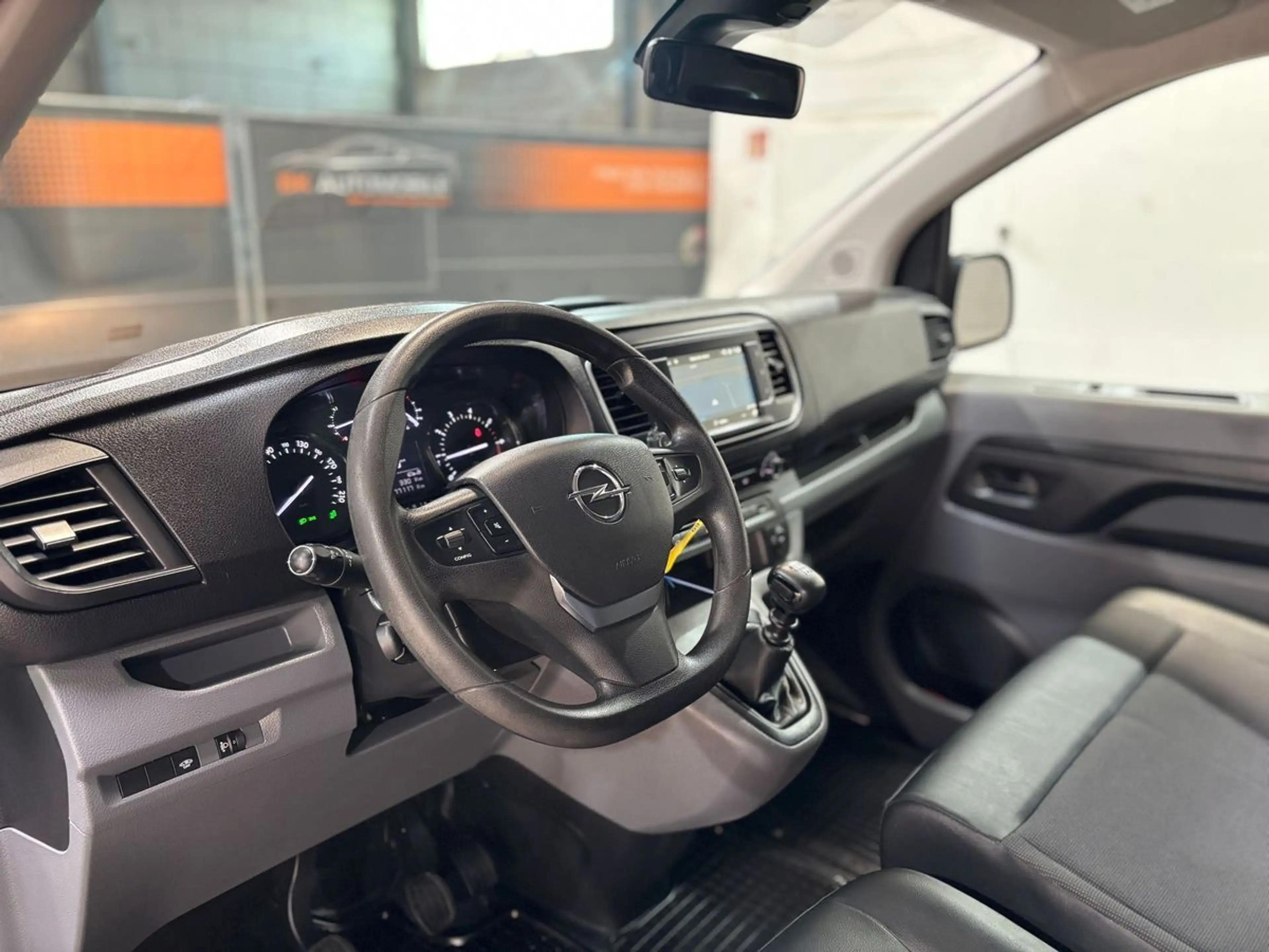 Opel Vivaro 2.0D Edition L3#2x Sortimo#Kamera#Carplay#Klima — photo 6