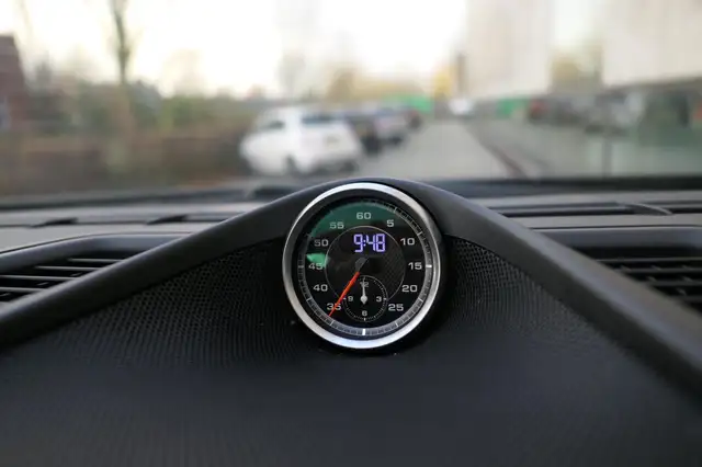 Porsche Panamera view 9