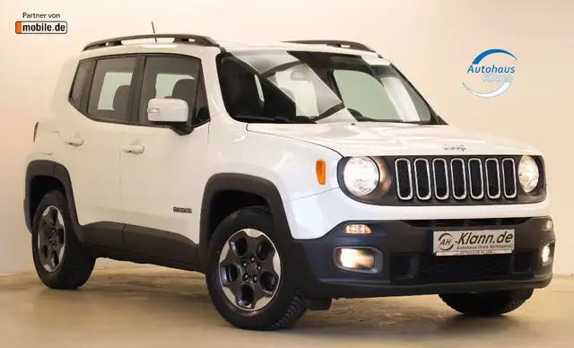 2018 Jeep Renegade in White for sale