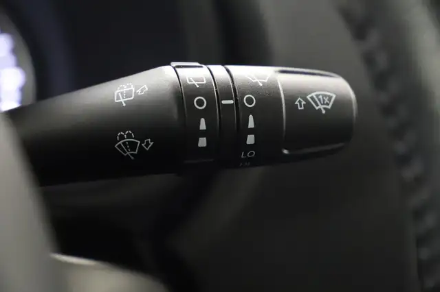 Jeep Renegade view 27