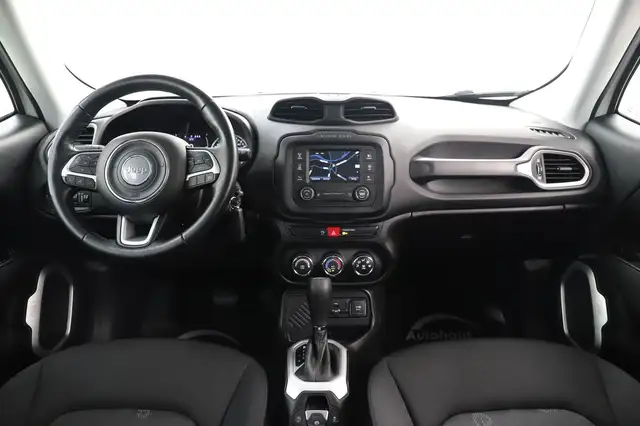 Jeep Renegade view 14