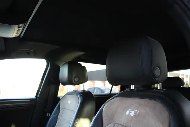 Volkswagen Tiguan Allspace view 15