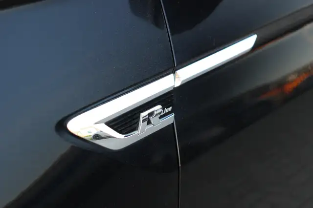 Volkswagen Tiguan Allspace view 22