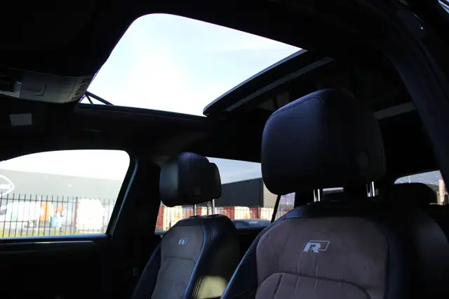 Volkswagen Tiguan Allspace view 26