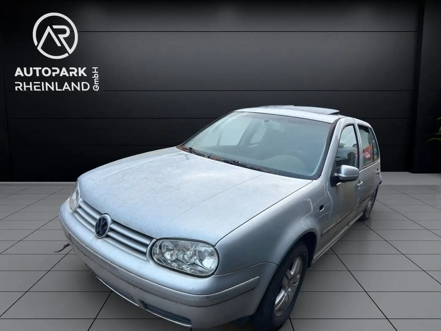 Volkswagen Golf 1.6 Auto Highline*SPORTSITZE-LEDER*AUTOMATI Silber - 1