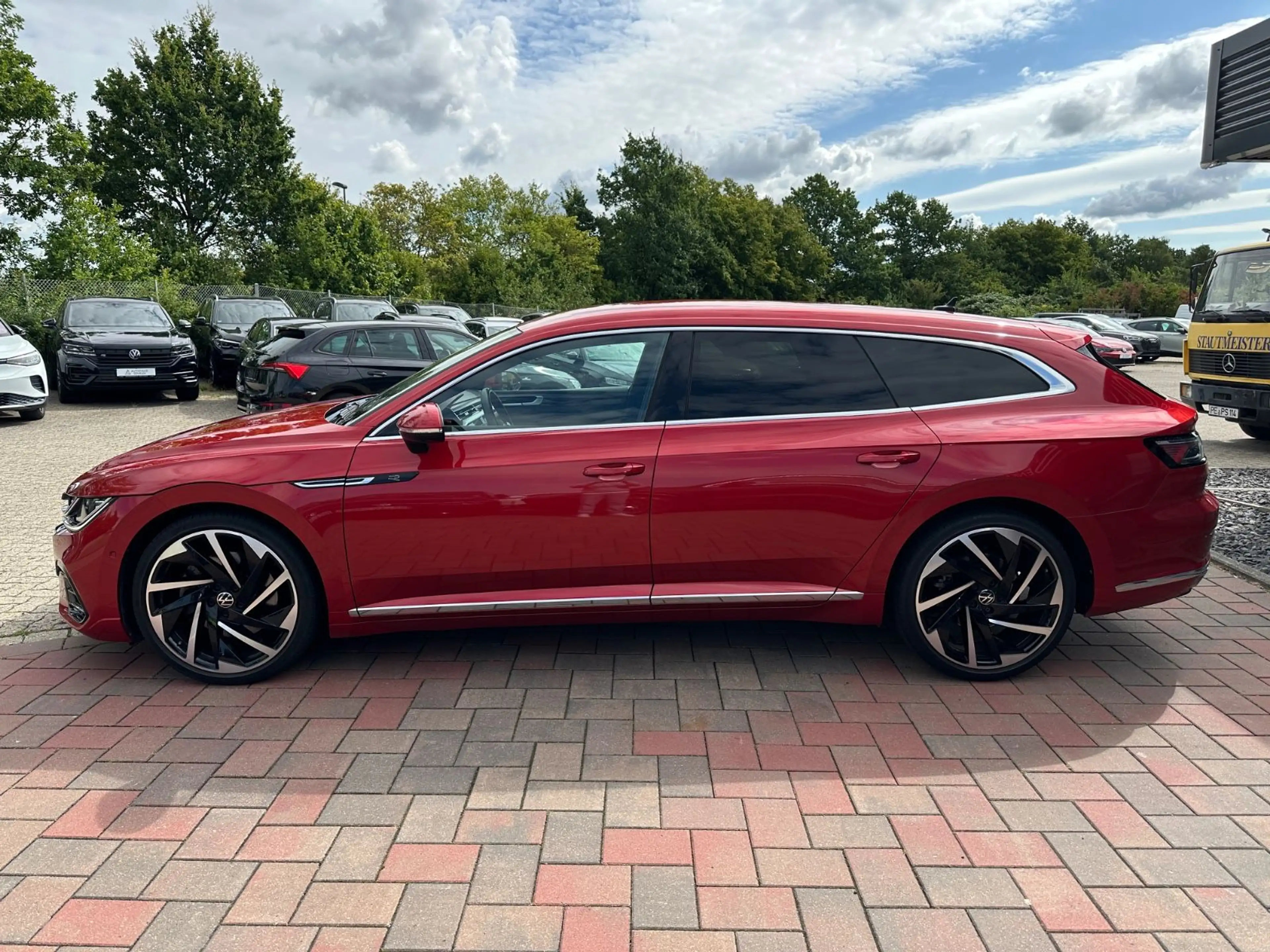 Volkswagen Arteon SB 2.0 TSI R-LINE 4M*STANDH*AHK*360°*20"* — photo 6