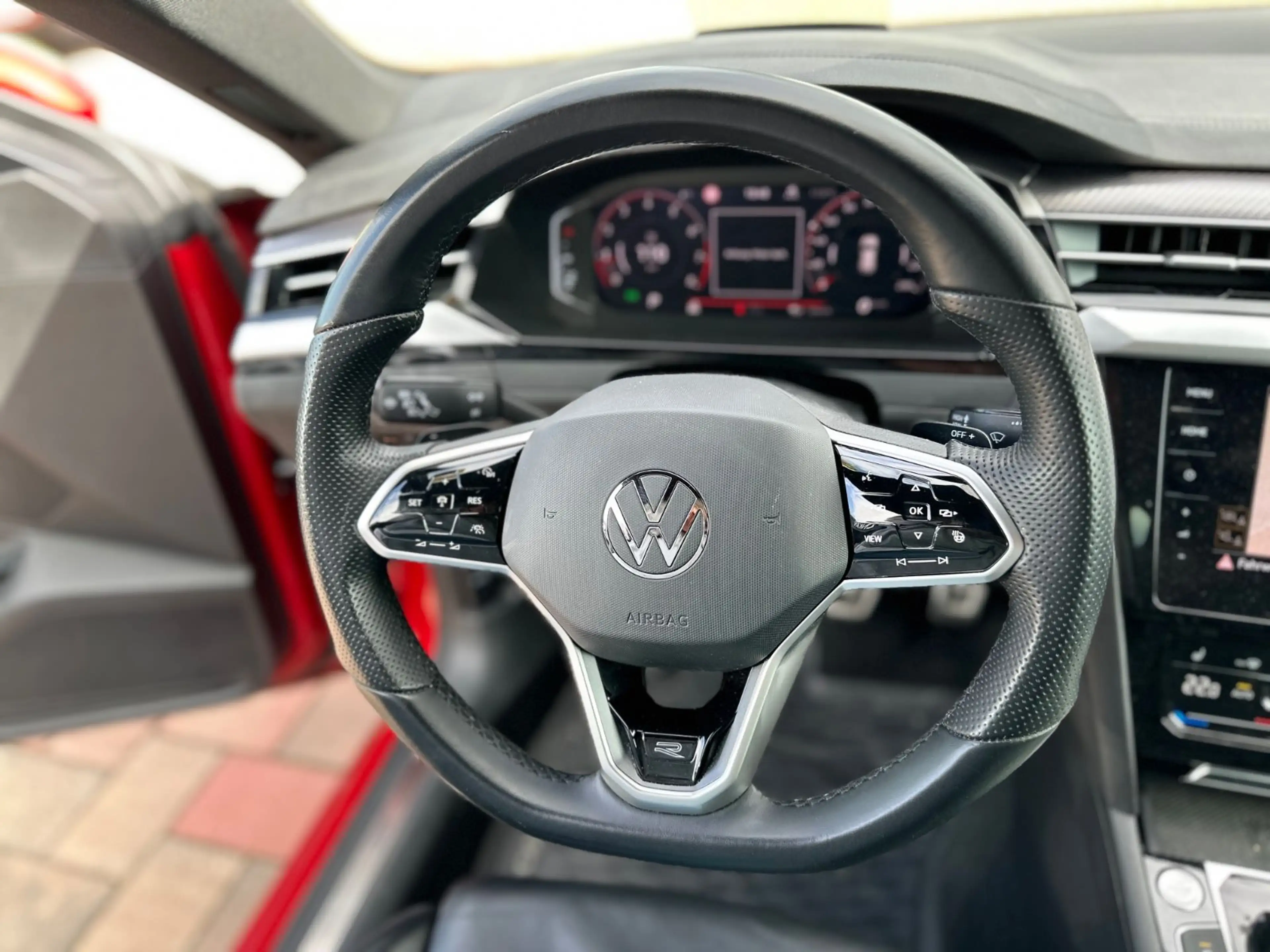 Volkswagen Arteon SB 2.0 TSI R-LINE 4M*STANDH*AHK*360°*20"* — photo 15