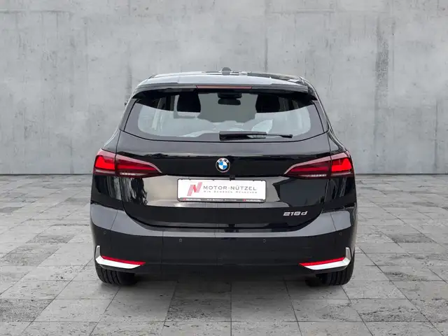 BMW 2 Series view 5