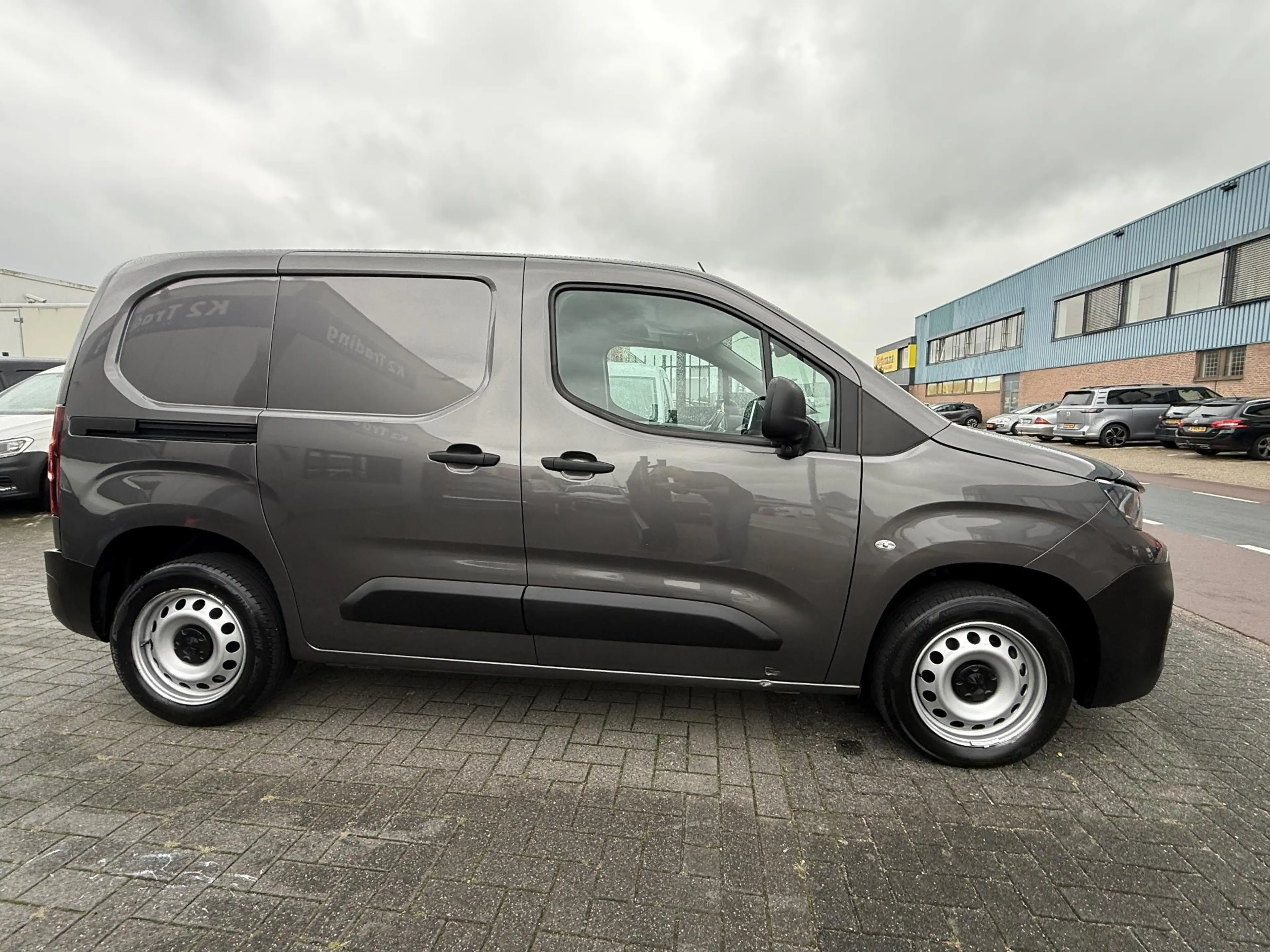 Peugeot Partner 1.5 BlueHDI Asphalt — photo 2