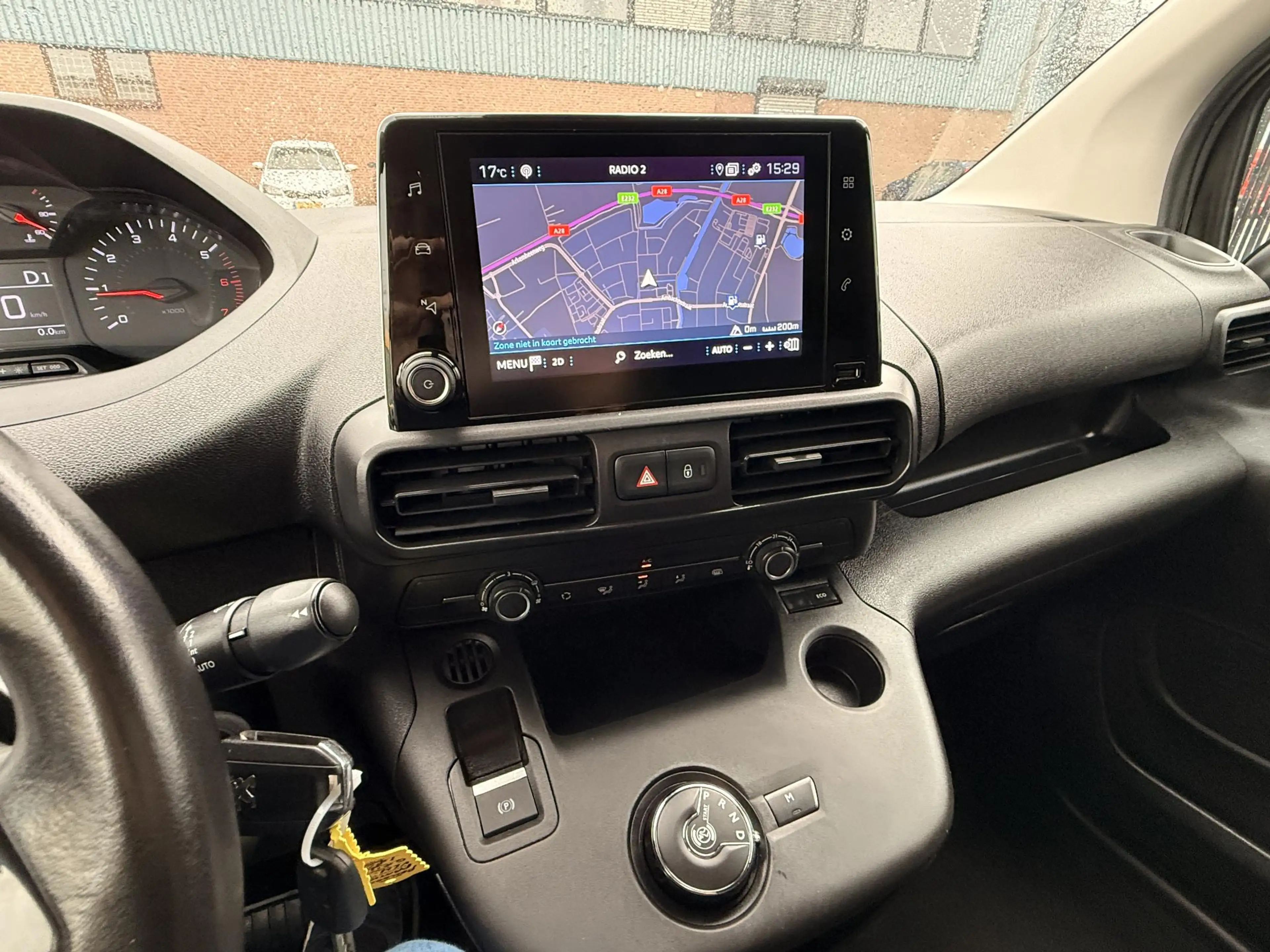 Peugeot Partner 1.5 BlueHDI Asphalt — photo 9