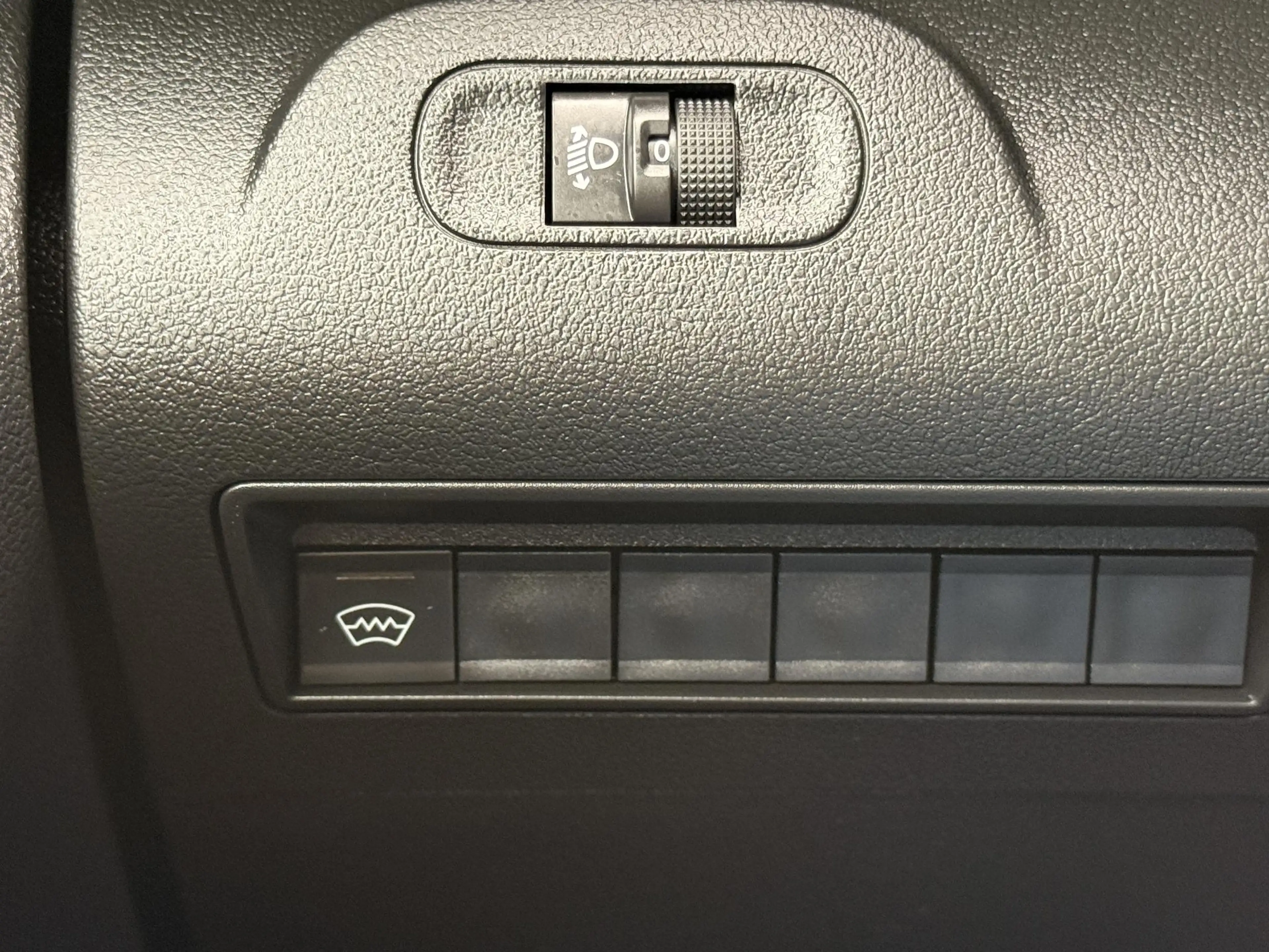 Peugeot Partner 1.5 BlueHDI Asphalt — photo 12