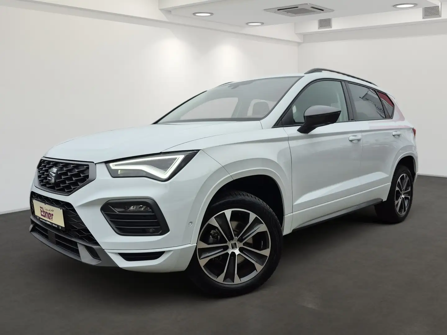 SEAT Ateca FR 1.5TSI AHK+KAMERA+LED+SITZHZG+GRA+NAVI-APP+18 A Blanc - 2