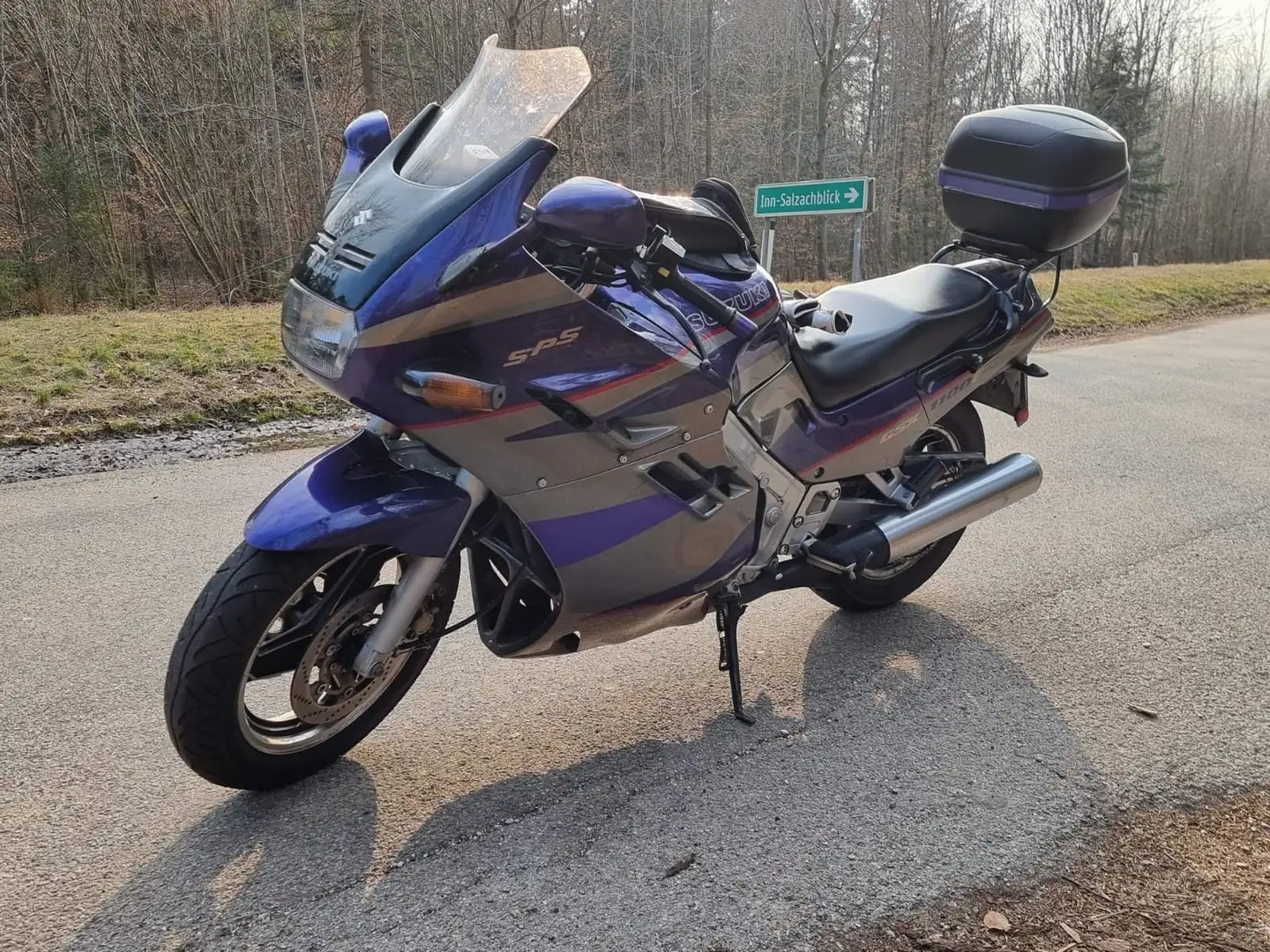 Suzuki GSX 1100 GSX 1100 F - 2