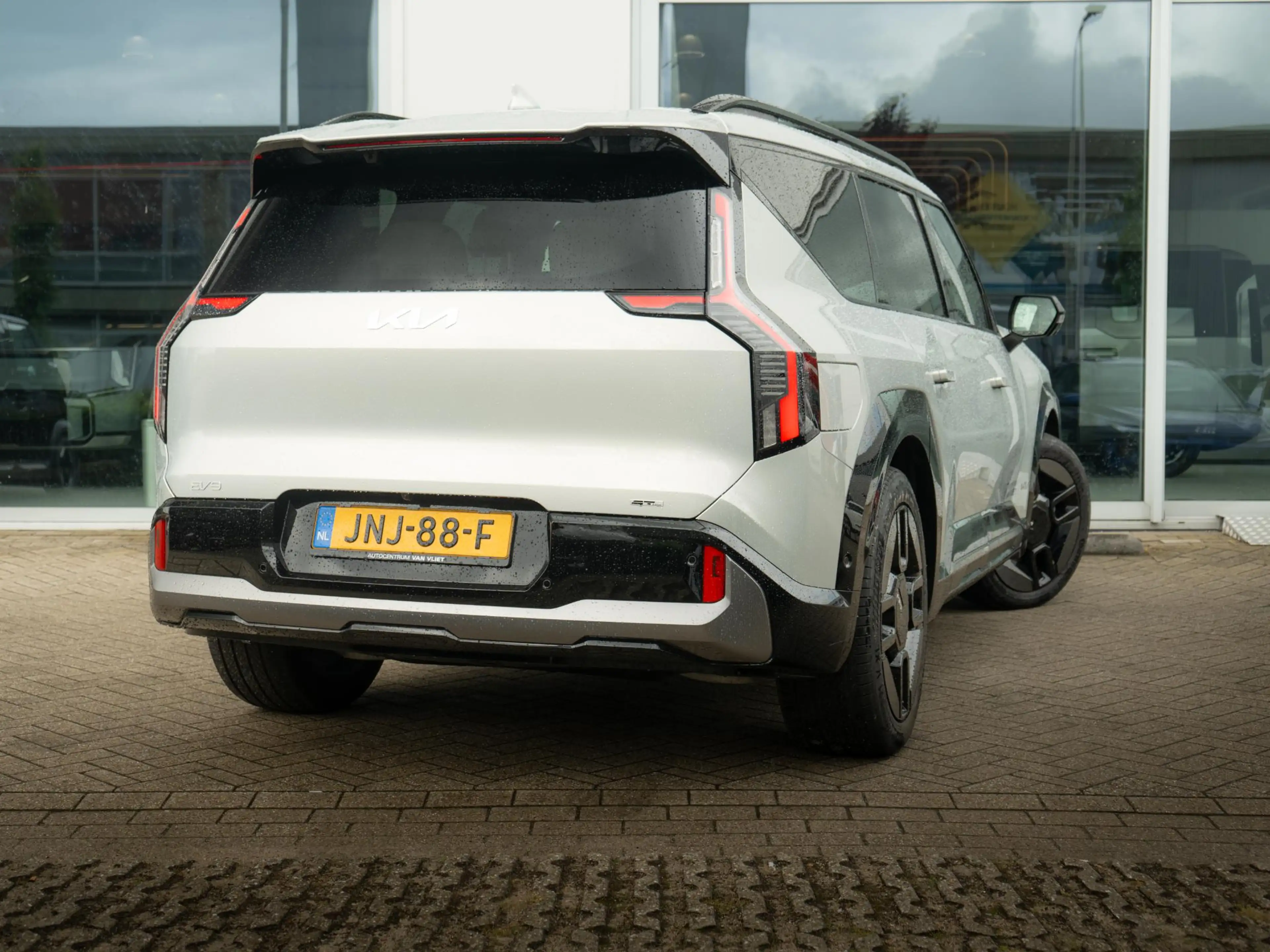 Kia EV9 GT-Line AWD 99.8 kWh | 7-Pers. | 21" | Head-Up | S — photo 4