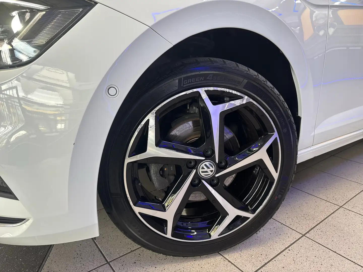 Volkswagen Polo Highline 1.5 TSI DSG LED+AHK+KAMERA+ACC+NAVI Blanc - 2