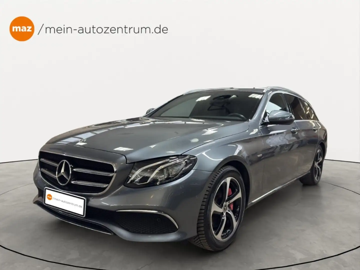 Mercedes-Benz E 300 -Klasse Klasse T-Modell Sportstyle Edition Alu LED Grau - 2