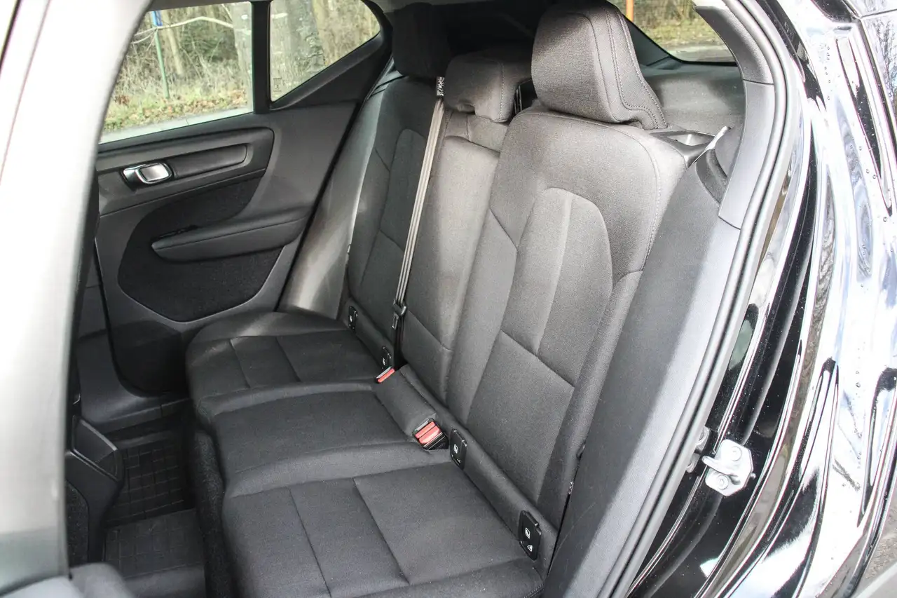 Volvo XC40 1.5 T5 TE PHEV Momentum DCT, миниатюра 9