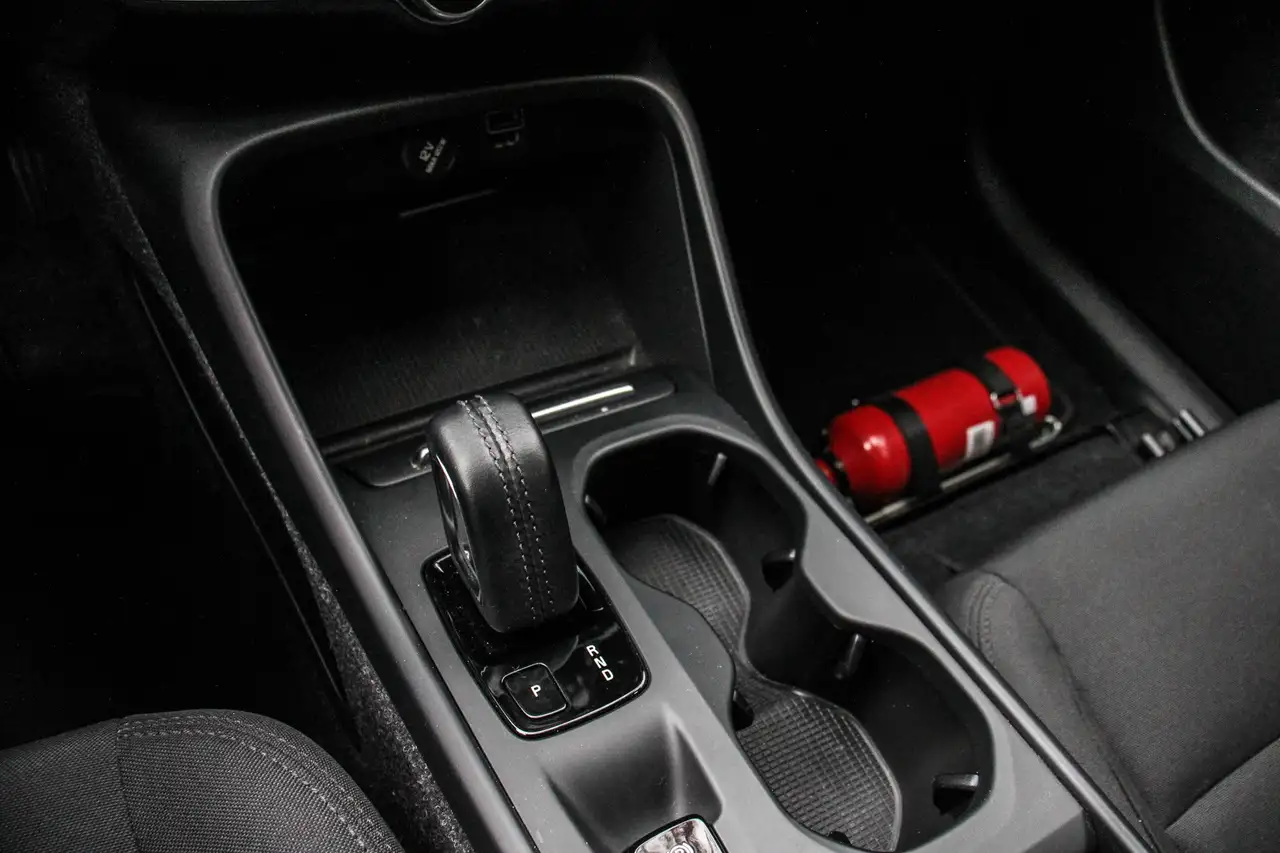 Volvo XC40 1.5 T5 TE PHEV Momentum DCT, миниатюра 10