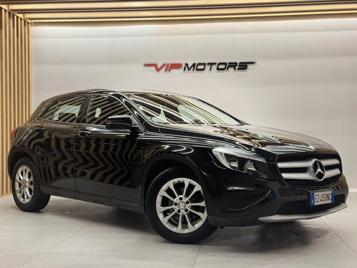 Mercedes-Benz GLA 180 SPORT ADVANCE PERFECT PARI AL NUOVO Schwarz - 1