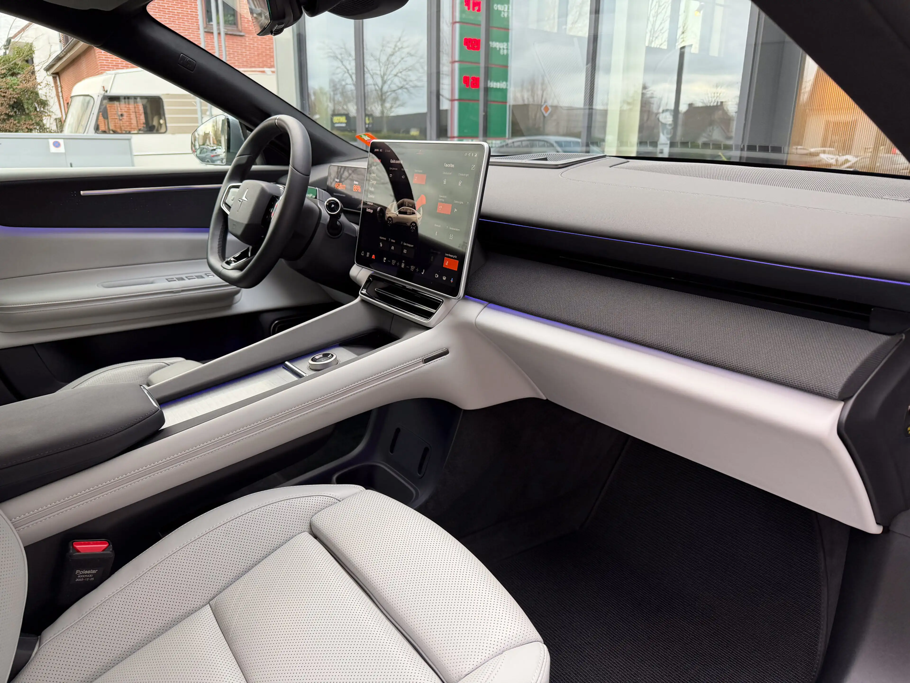Polestar 4 Long Range Single Motor - Nappa | Plus | Pilot — photo 13