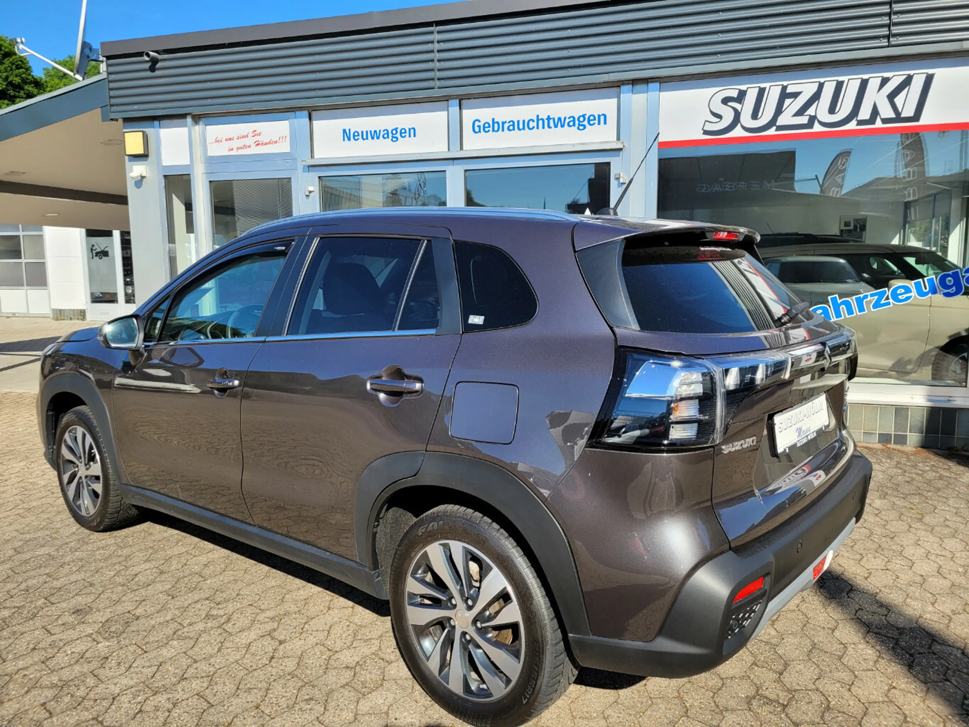 Suzuki SX4 S-Cross Comfort 4x4*ACC*LED*PDC* — photo 3