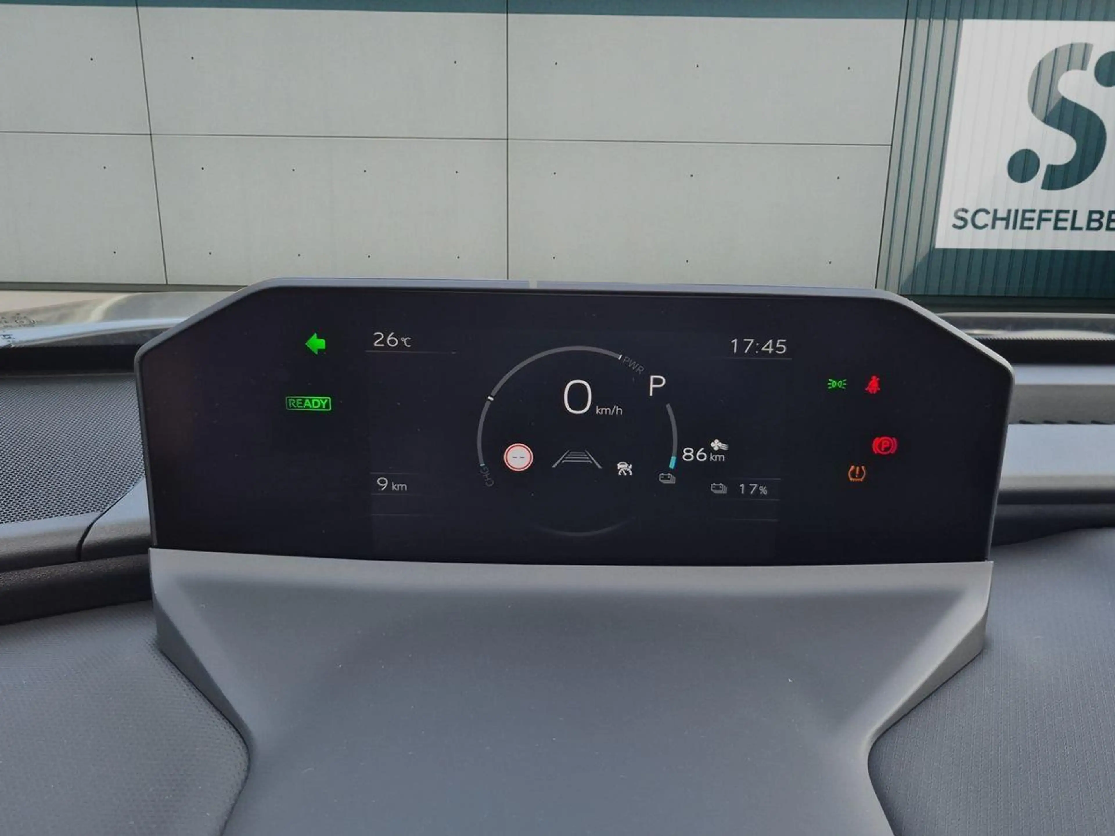 Toyota bZ4X FWD Teamplayer NAVI+MATRIX+ACC+360°+PDC+eHk — photo 13