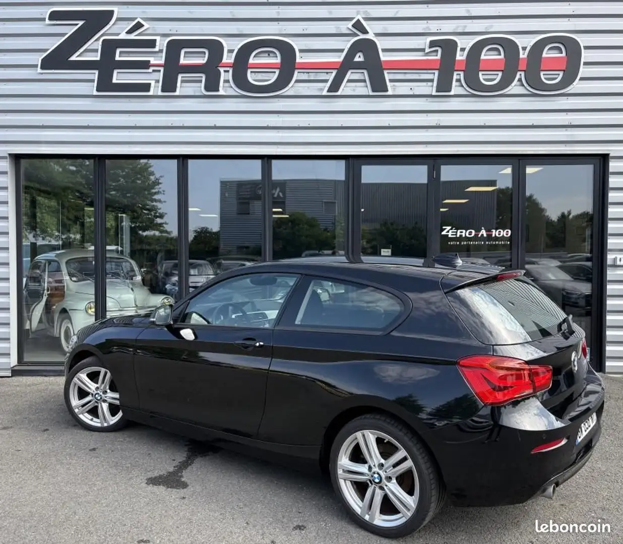 BMW 118 (F21) LCI 3 portes 118i 1.5 i 12V 136 cv Suivi Schwarz - 2