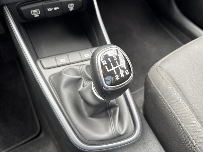 Hyundai i20 1.0 T-GDI Comfort | Achteruitrijcamera | Airco | A — photo 13
