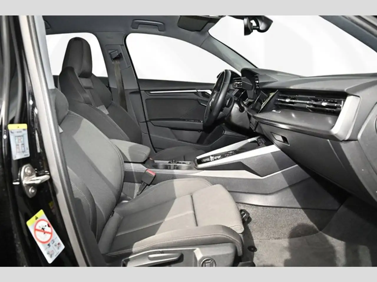 Audi A3 Sportback 30 TDI S-tronic advanced ACC RFK SHZ 6