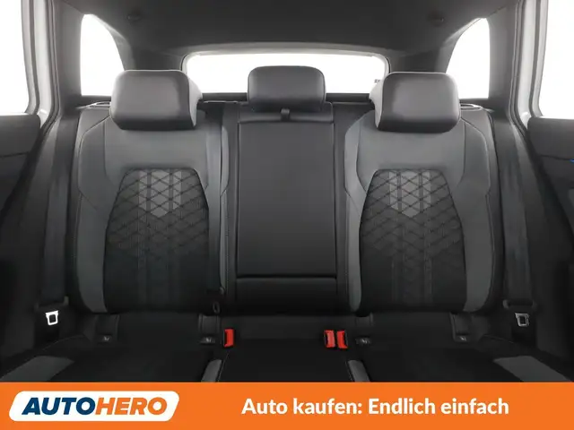 Volkswagen Golf view 15