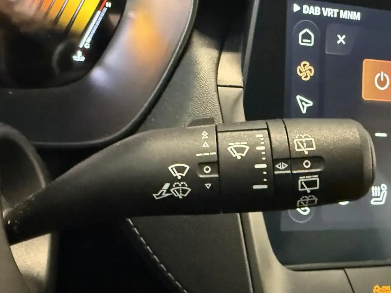 MG ZS 1.5 Hybrid+ Luxury FULL OPTION!, миниатюра 24