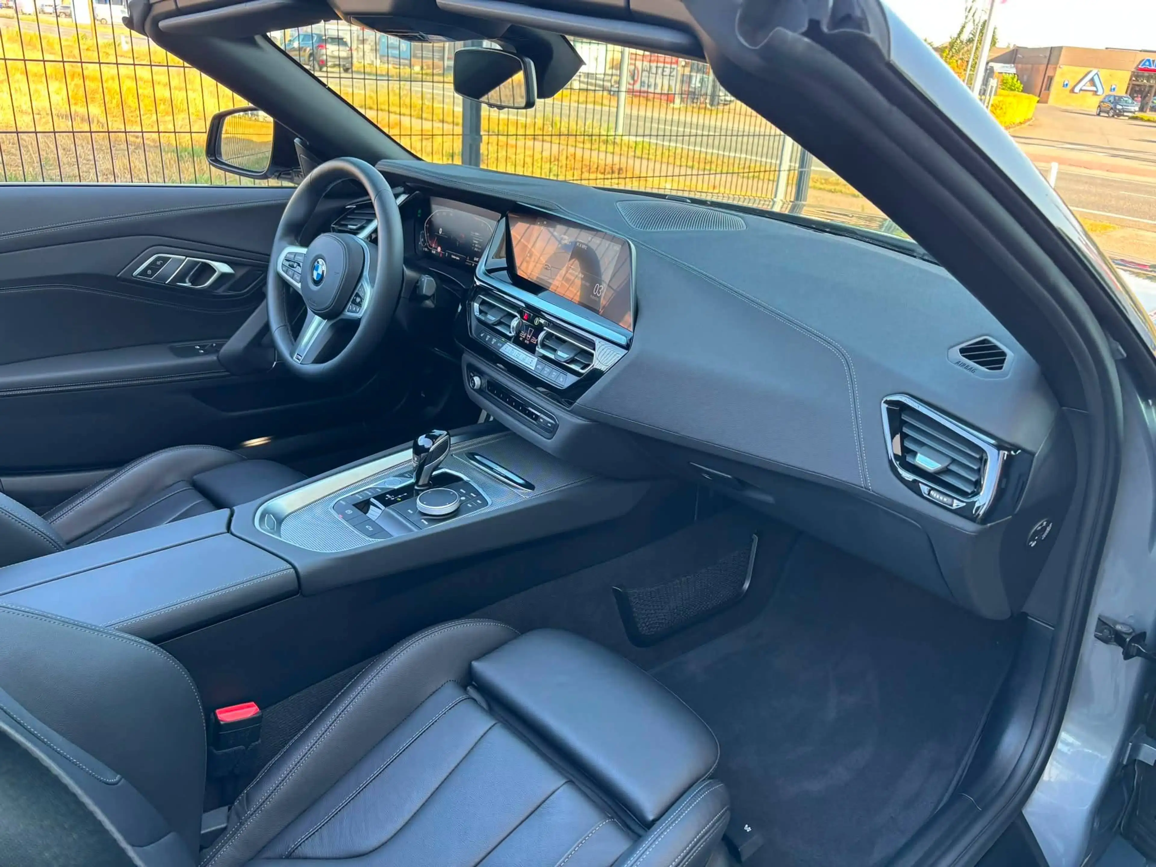 BMW Z4 2.0iAS sDrive FULL M Sport - Camera HUD HiFi — photo 11