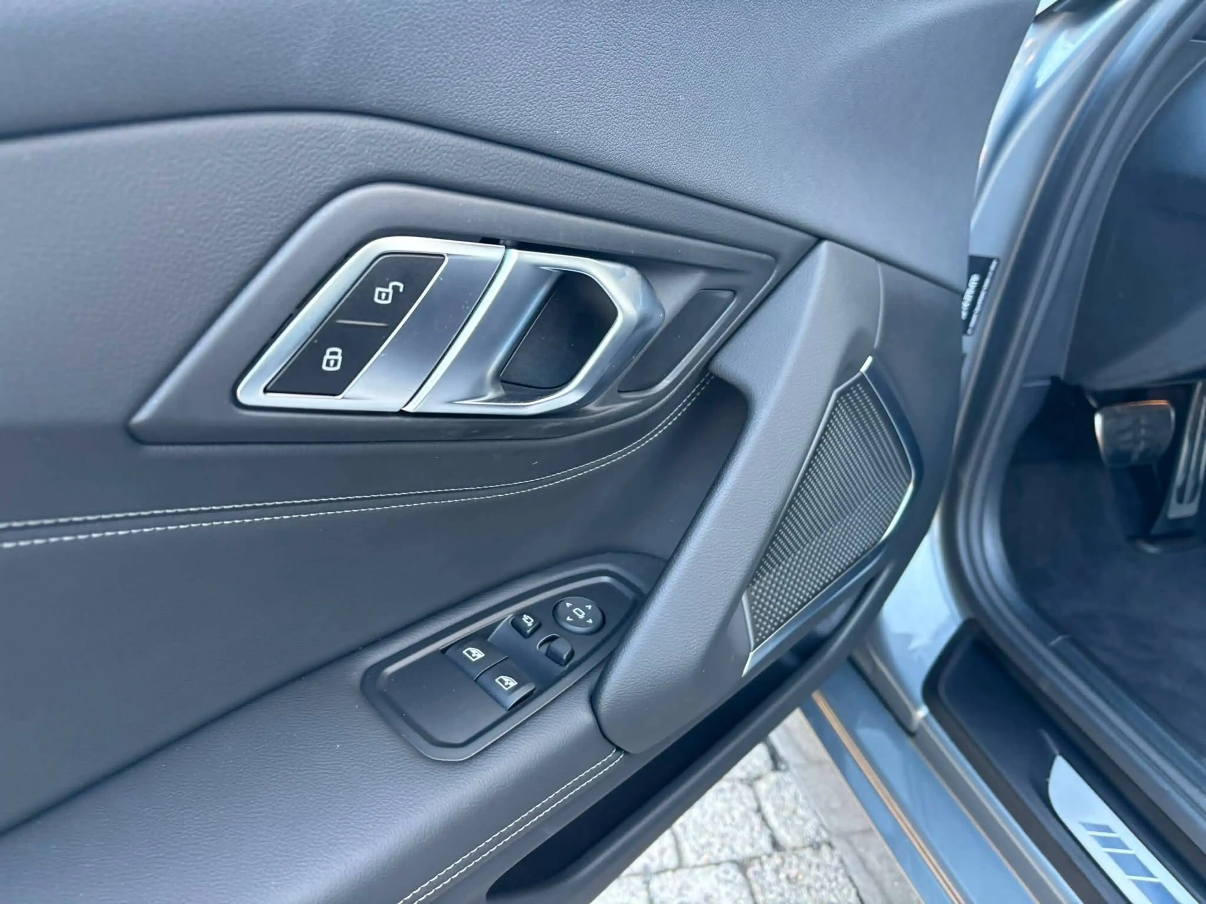 BMW Z4 2.0iAS sDrive FULL M Sport - Camera HUD HiFi — photo 13