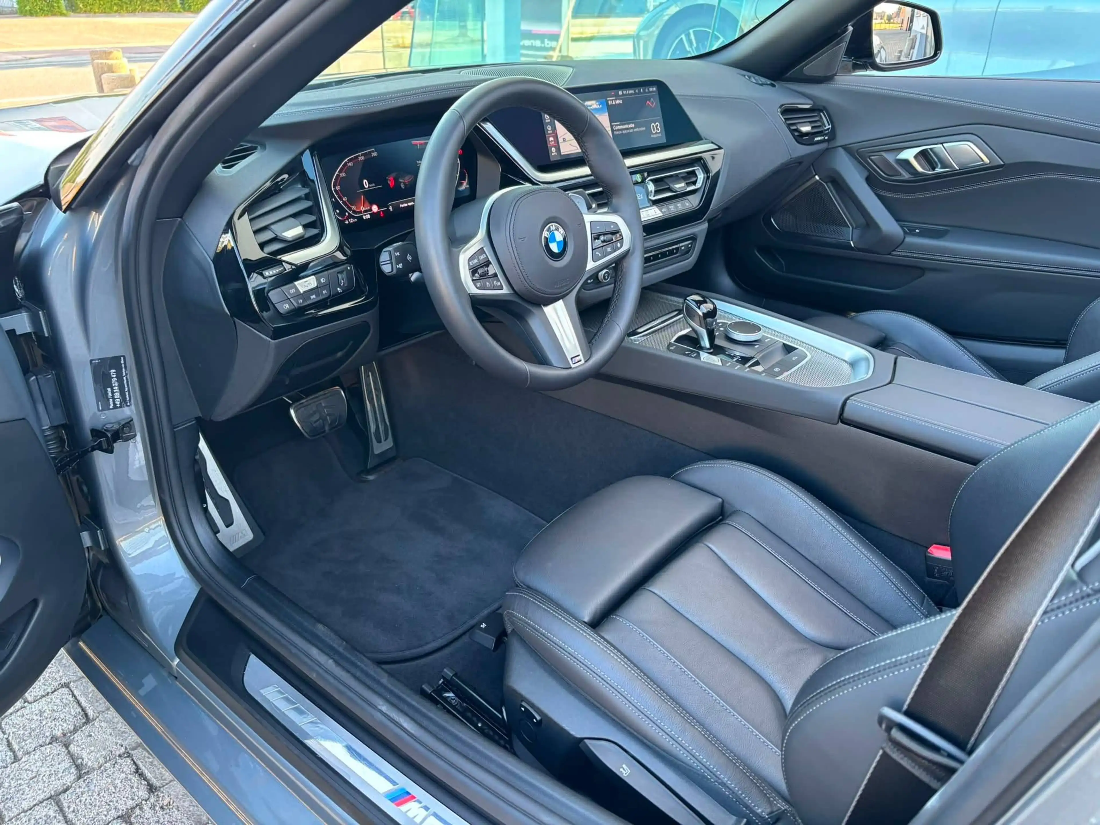 BMW Z4 2.0iAS sDrive FULL M Sport - Camera HUD HiFi — photo 9
