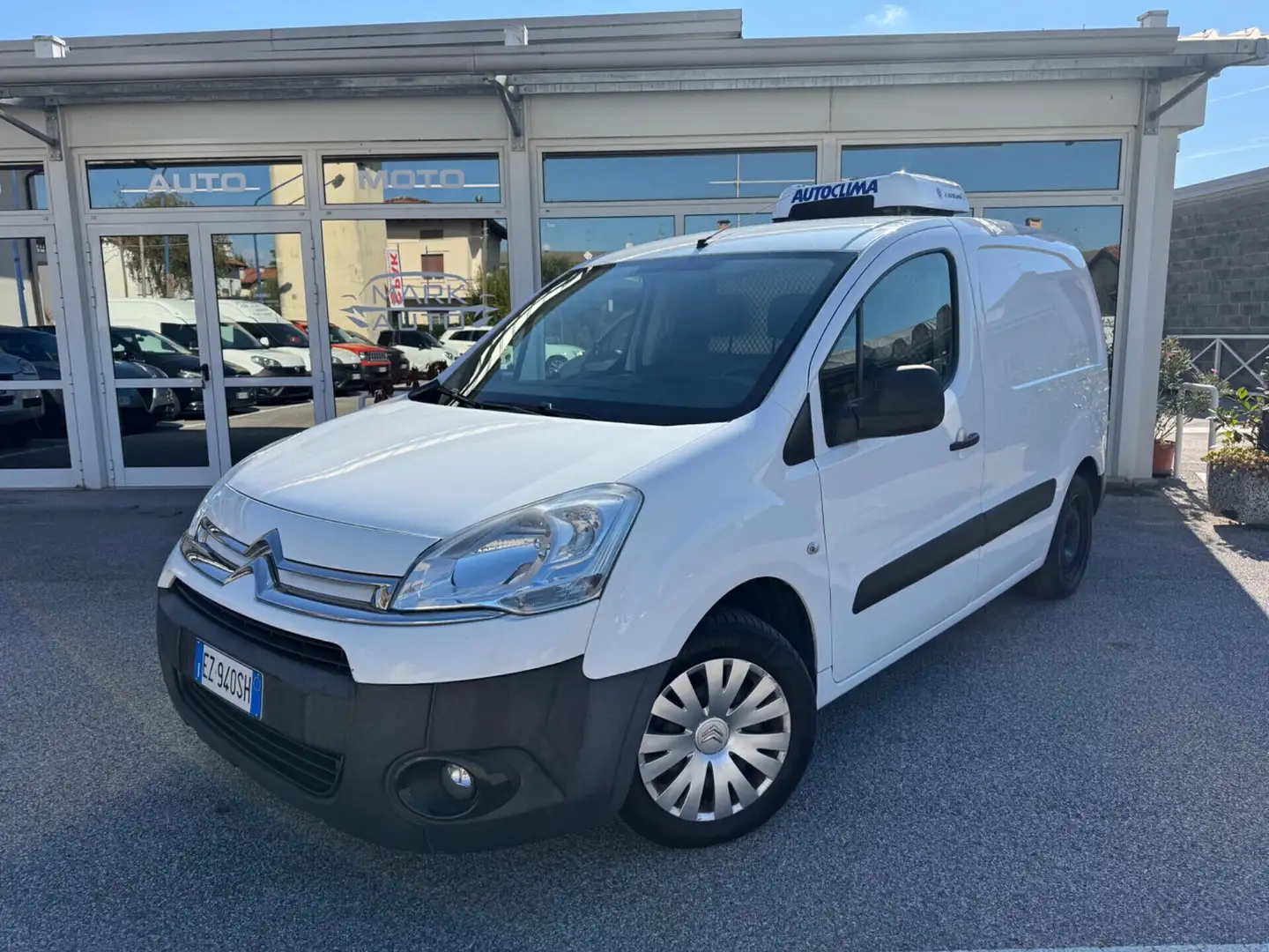 Citroen Berlingo Berlingo 1.6HDi 75CV COIBENTATO Weiß - 1
