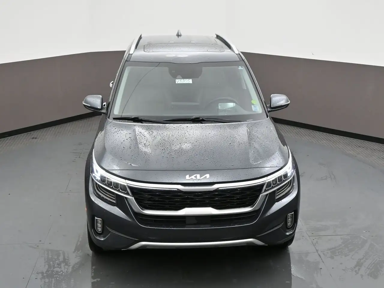 Kia Seltos снимка Kia Seltos