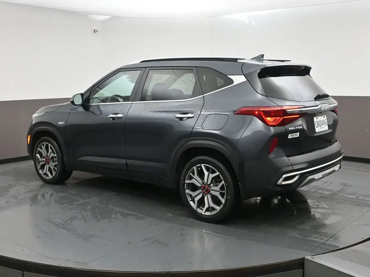 Kia Seltos снимка Kia Seltos