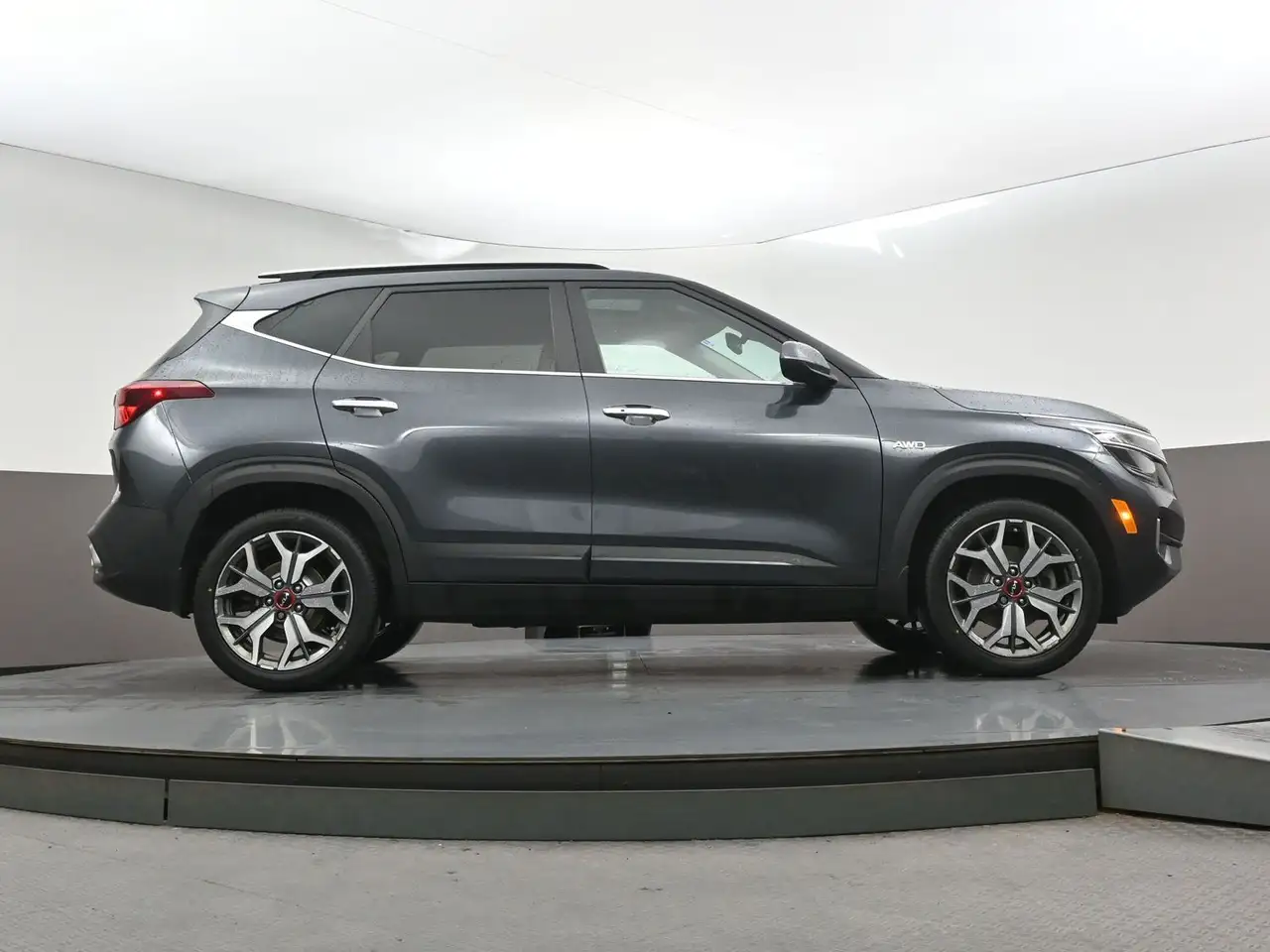 Kia Seltos снимка Kia Seltos