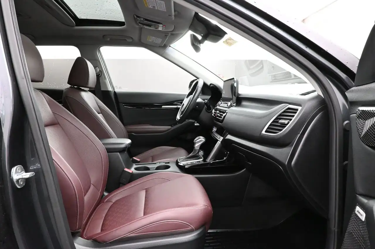 Kia Seltos снимка Kia Seltos