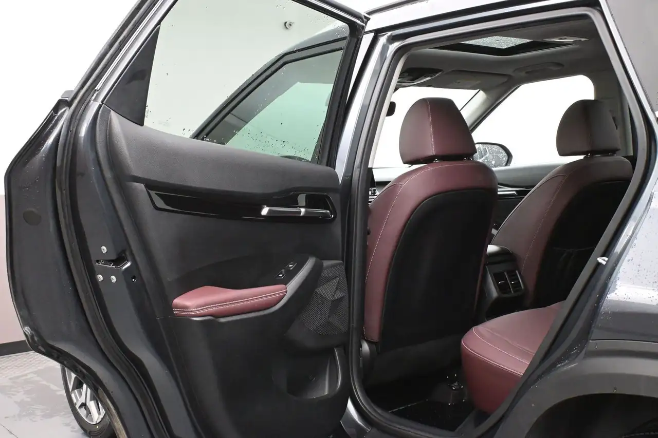 Kia Seltos снимка Kia Seltos