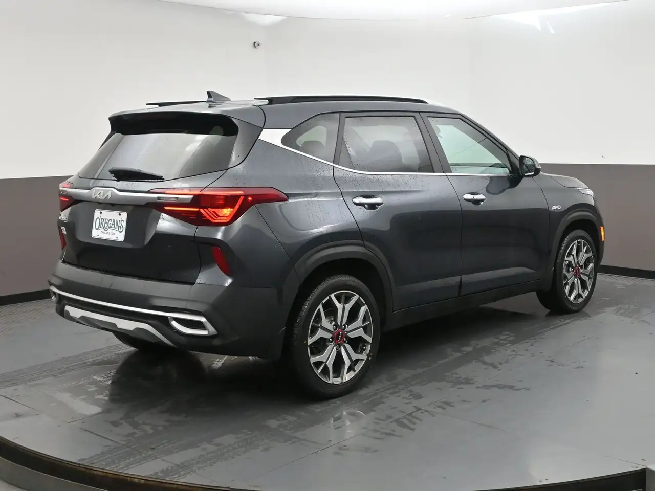Kia Seltos снимка Kia Seltos